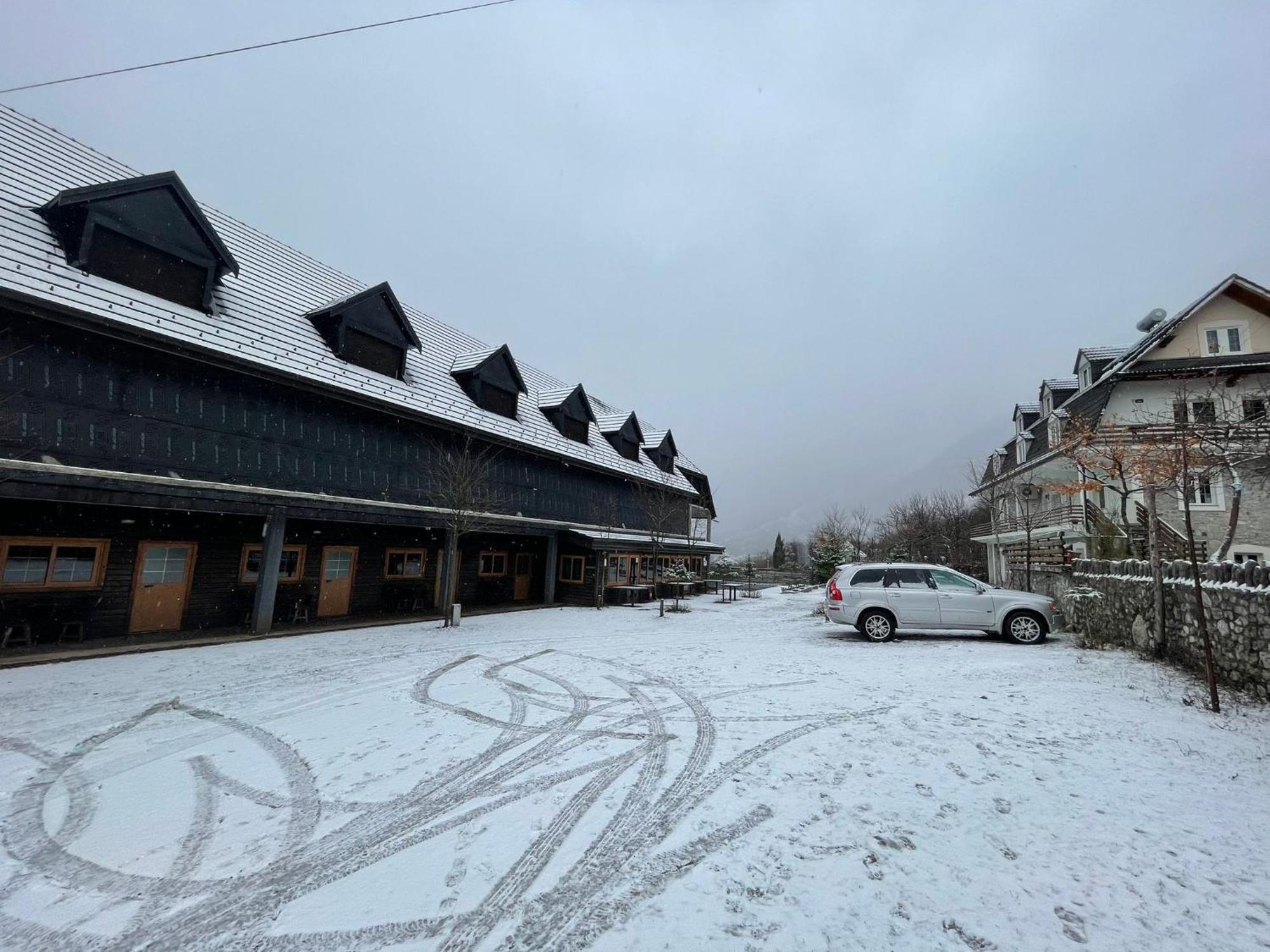 Boga Alpine Resort Exteriör bild